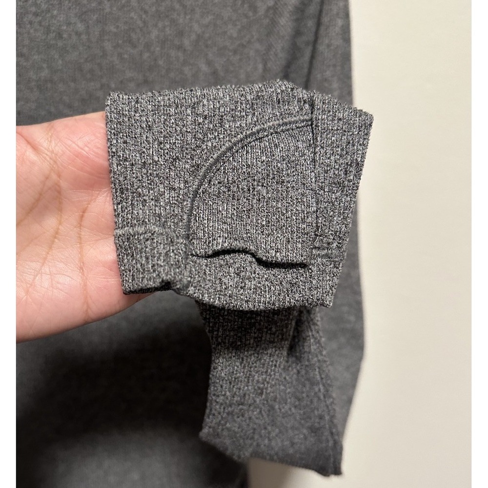 Athleta Women's Gray Long Sleeve Top Sz Medium With Buttons - Picture 5 of 5